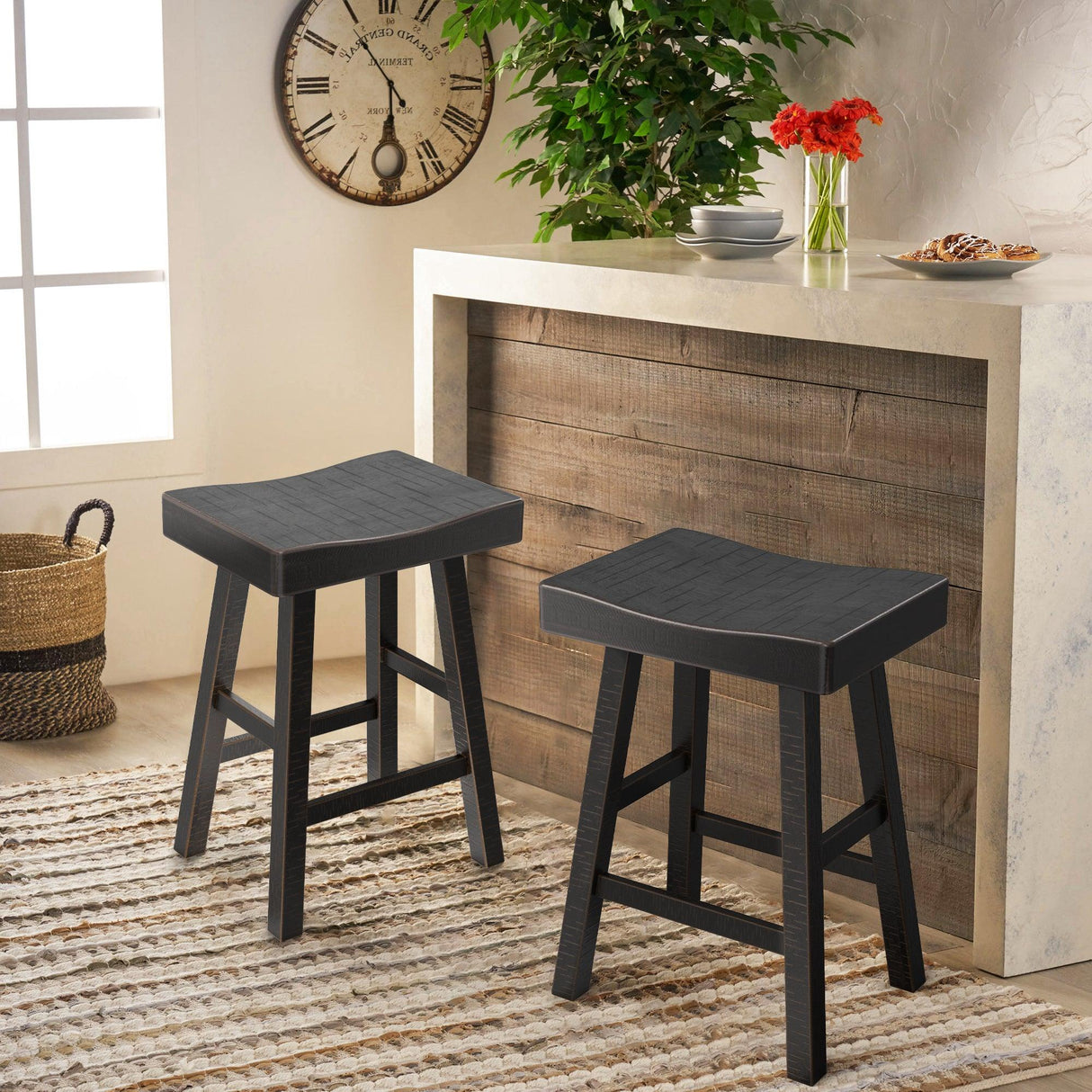 Farmhouse Kitchen With OAK Bar Stools Set of 2