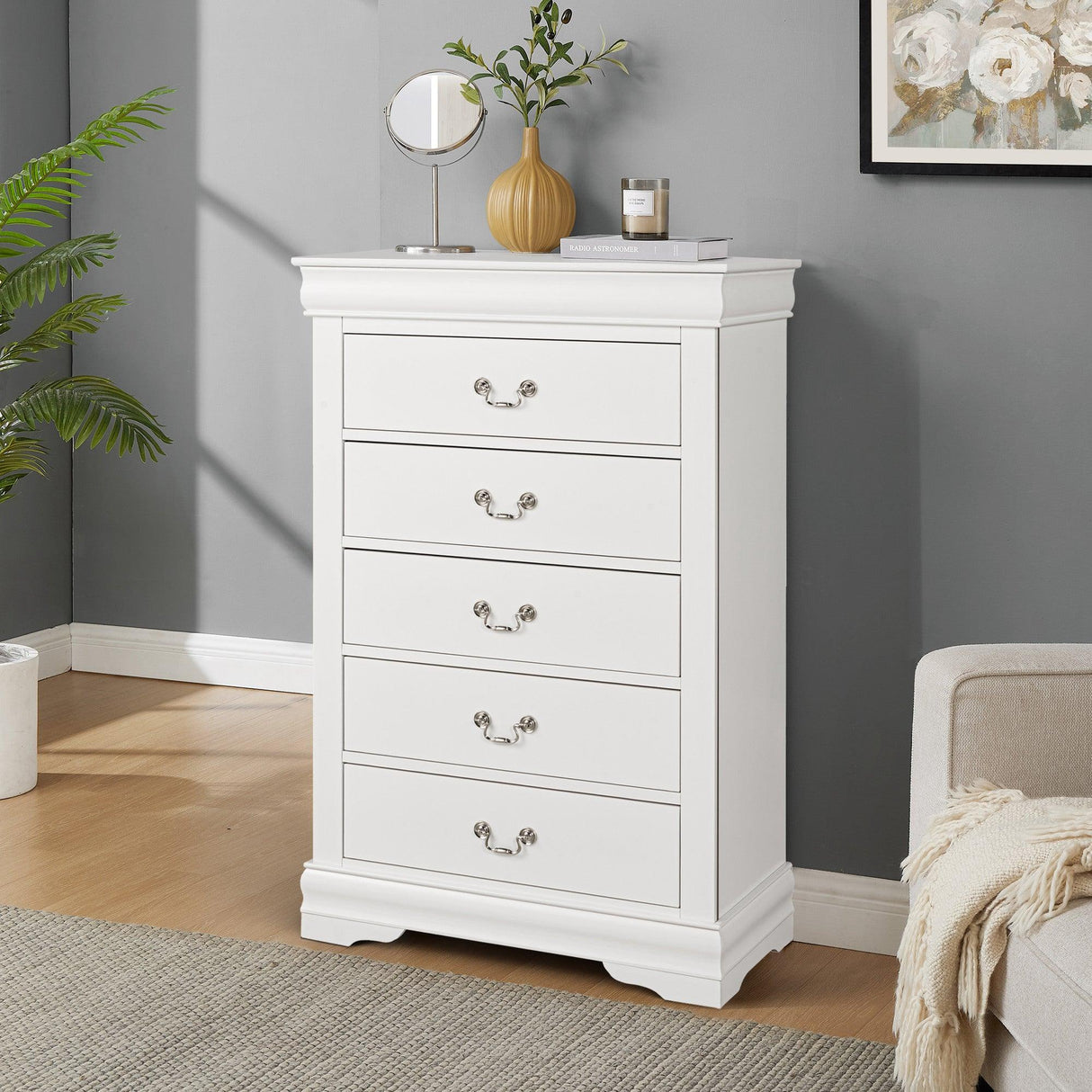 Transitional 5-Drawer 31.5 in. Wide Chest of Drawers with Bracket Feet