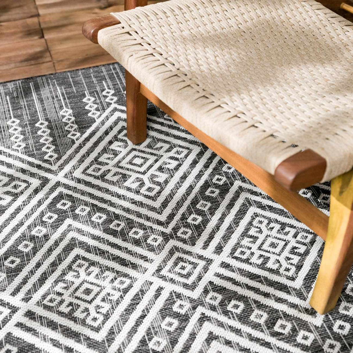 Frankville Black&White All Over Performance Rug