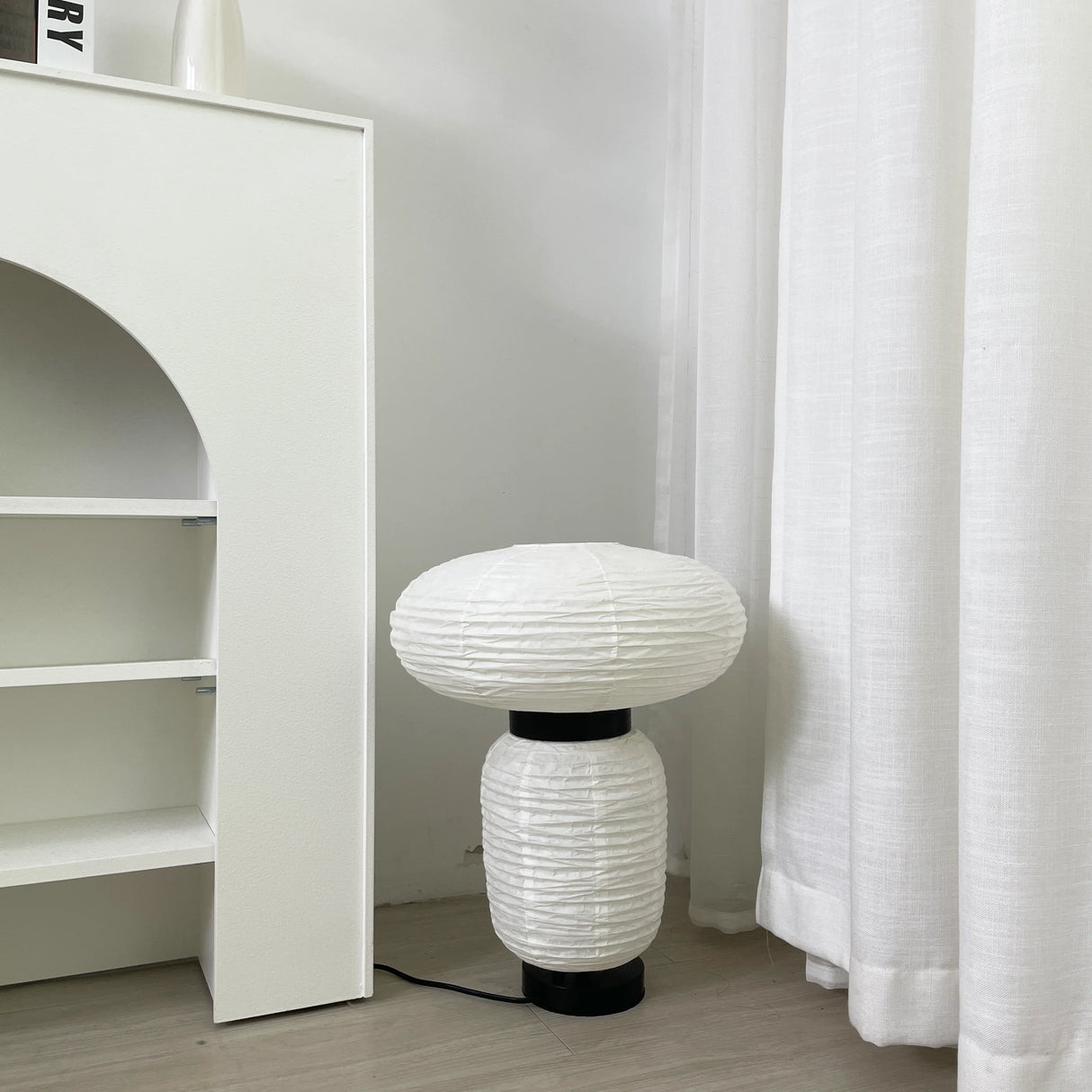 Formakami Table Lamp