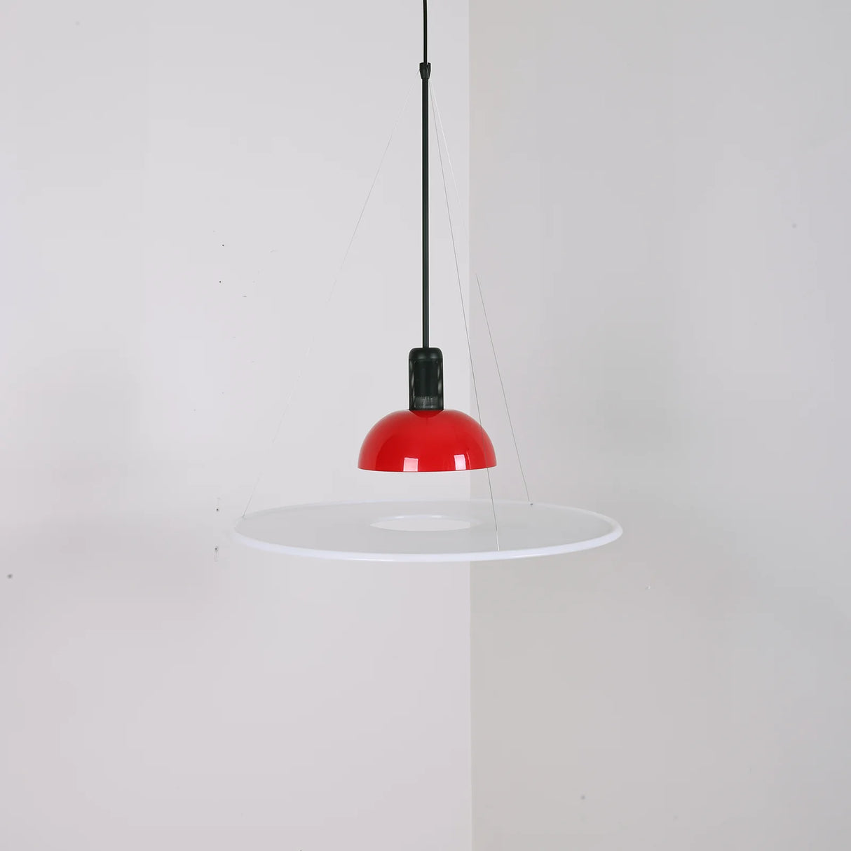 Frisbi Acrylic Disc Pendant Light