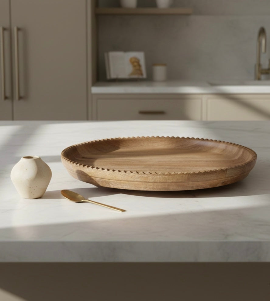 Ayla Wood Lazy Susan, Scalloped Edge