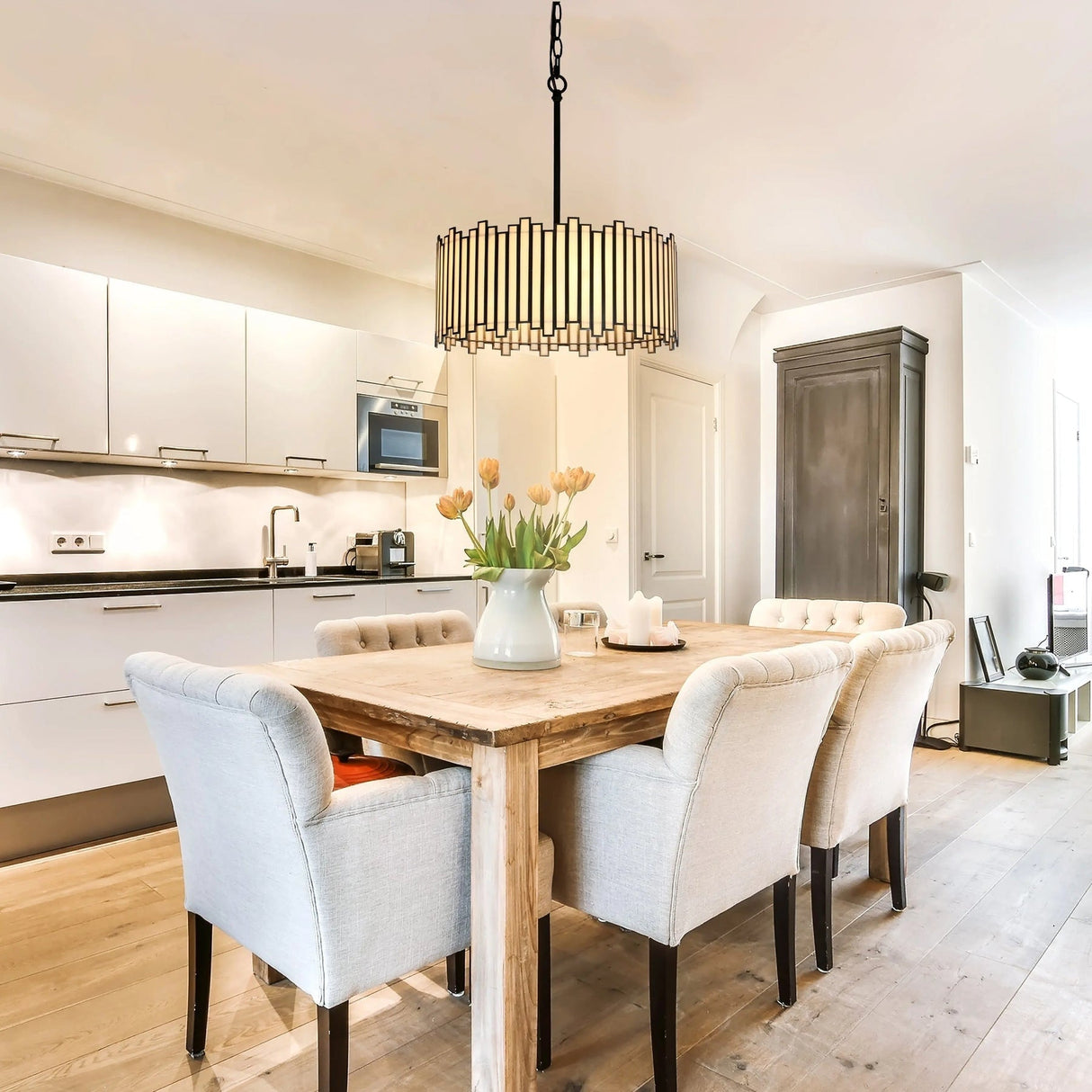 Hemaaolay Chandelier