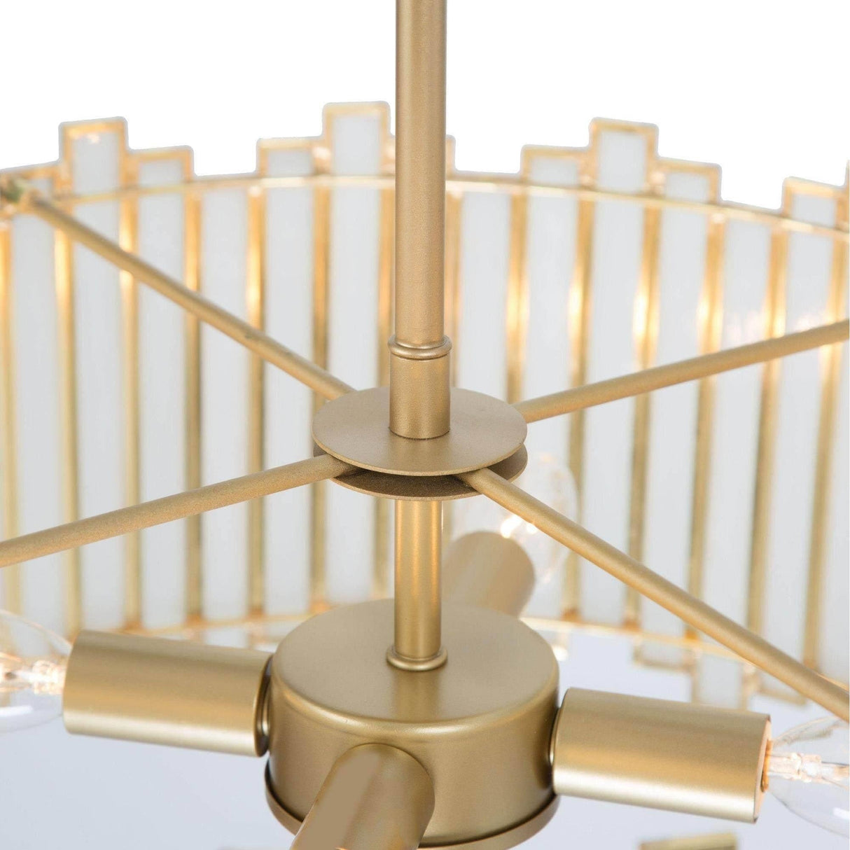 Hemaaolay Chandelier