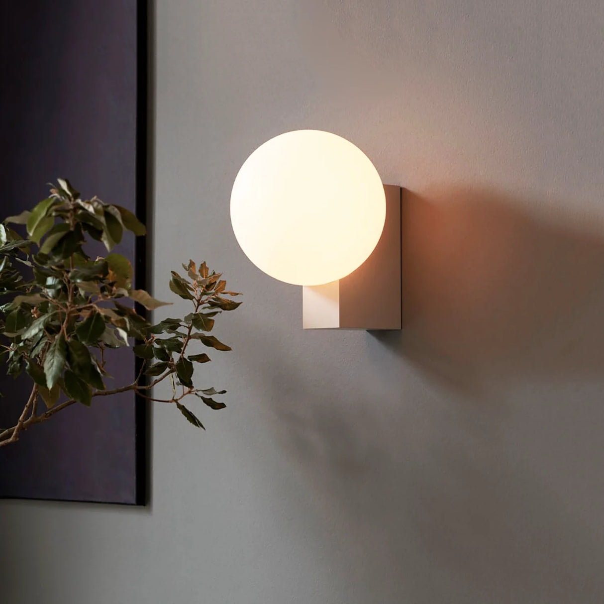 Journey SHY2 Wall Lamp