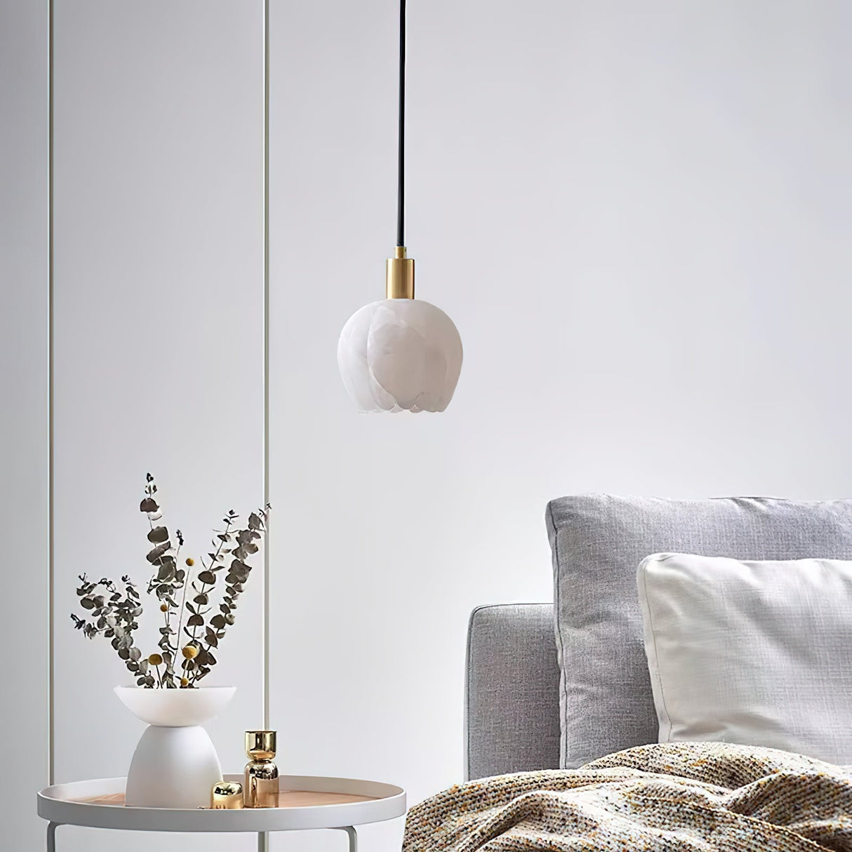 Lilin Alabaster Pendant Light