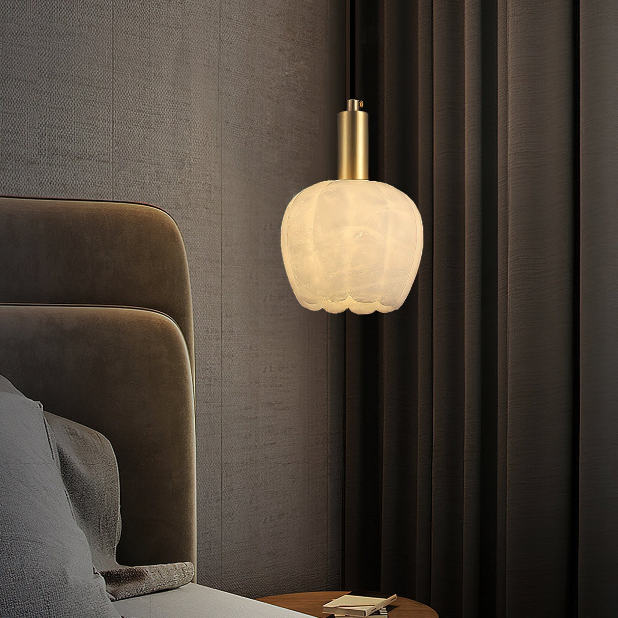 Lilin Alabaster Pendant Light