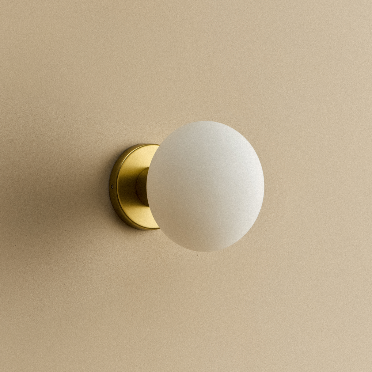 Lochan Wall Light in Brass + Oval