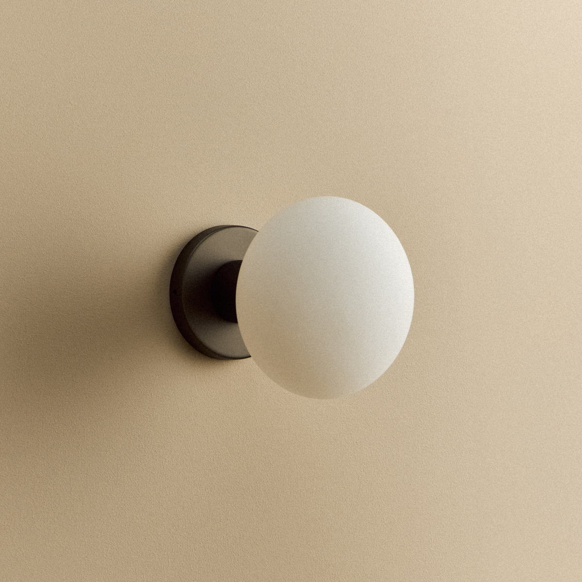Lochan Wall Light in Graphite + Oval