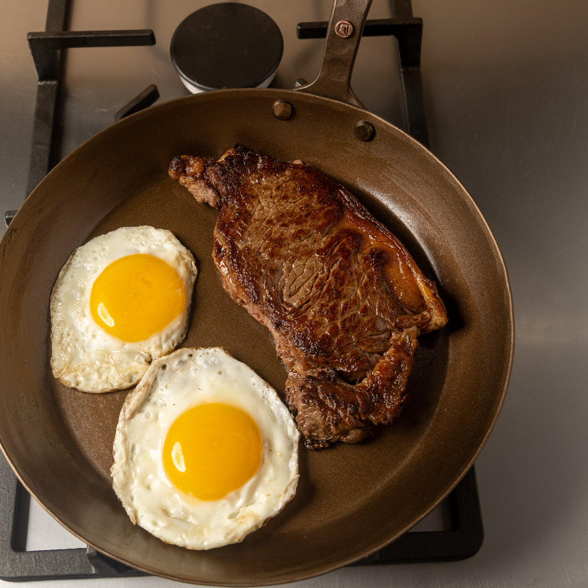 10" Round Carbon Steel Skillet - Hand Forged