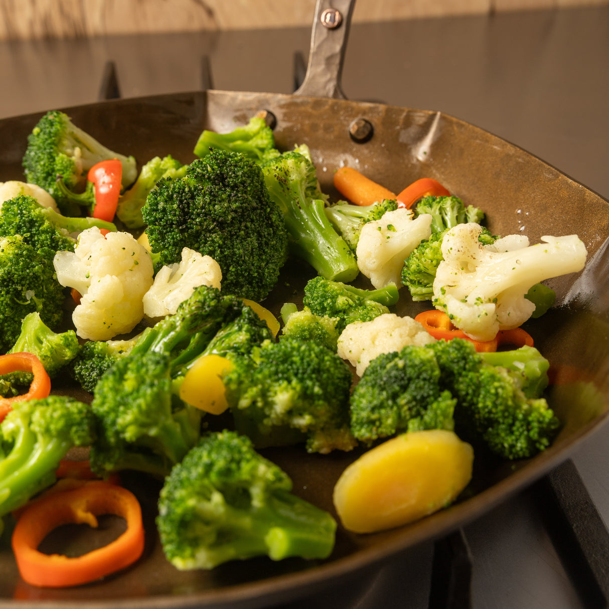 12" Hybrid Carbon Steel Skillet - Hand Forged