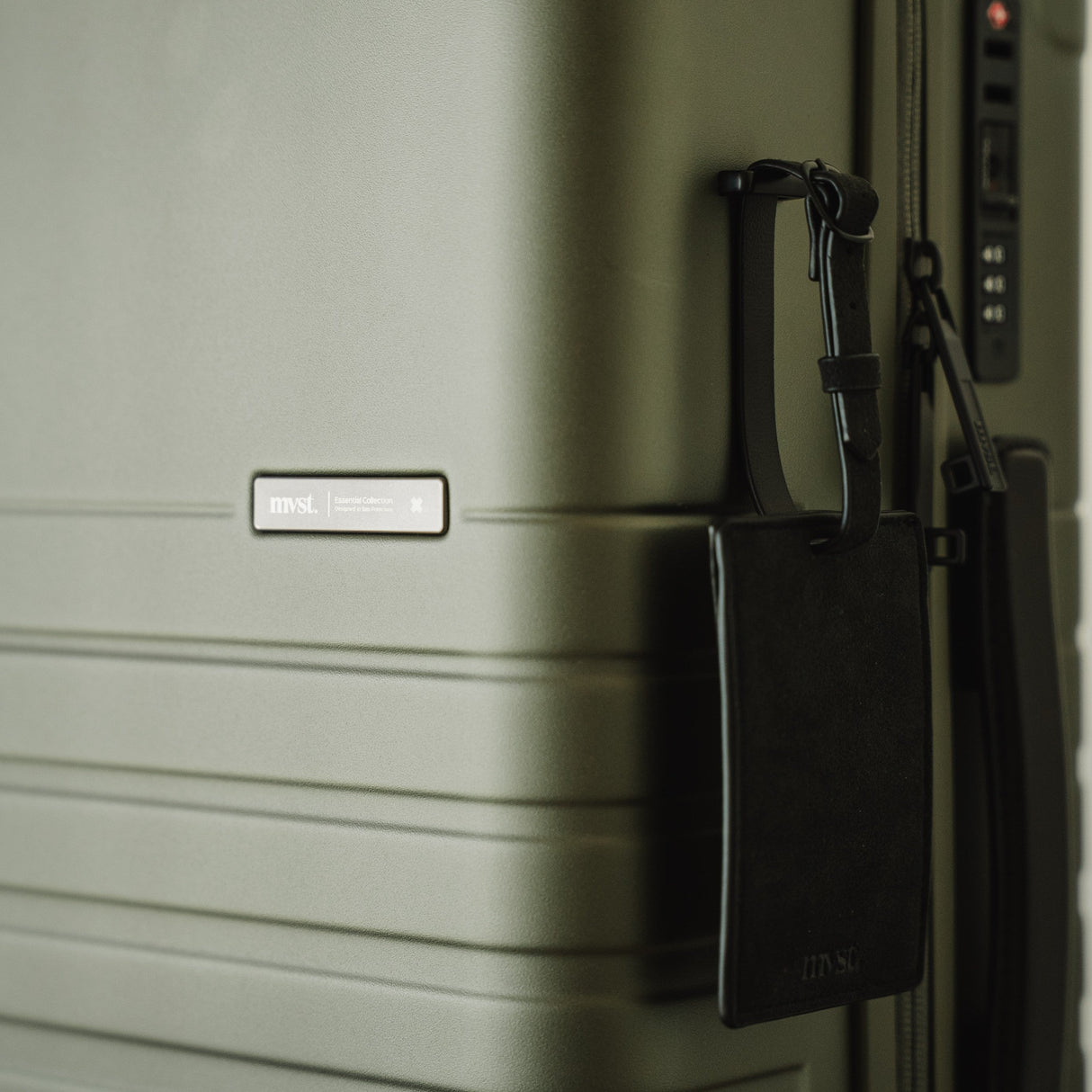 Essential Collection Suitcase Dark Olive Metallic