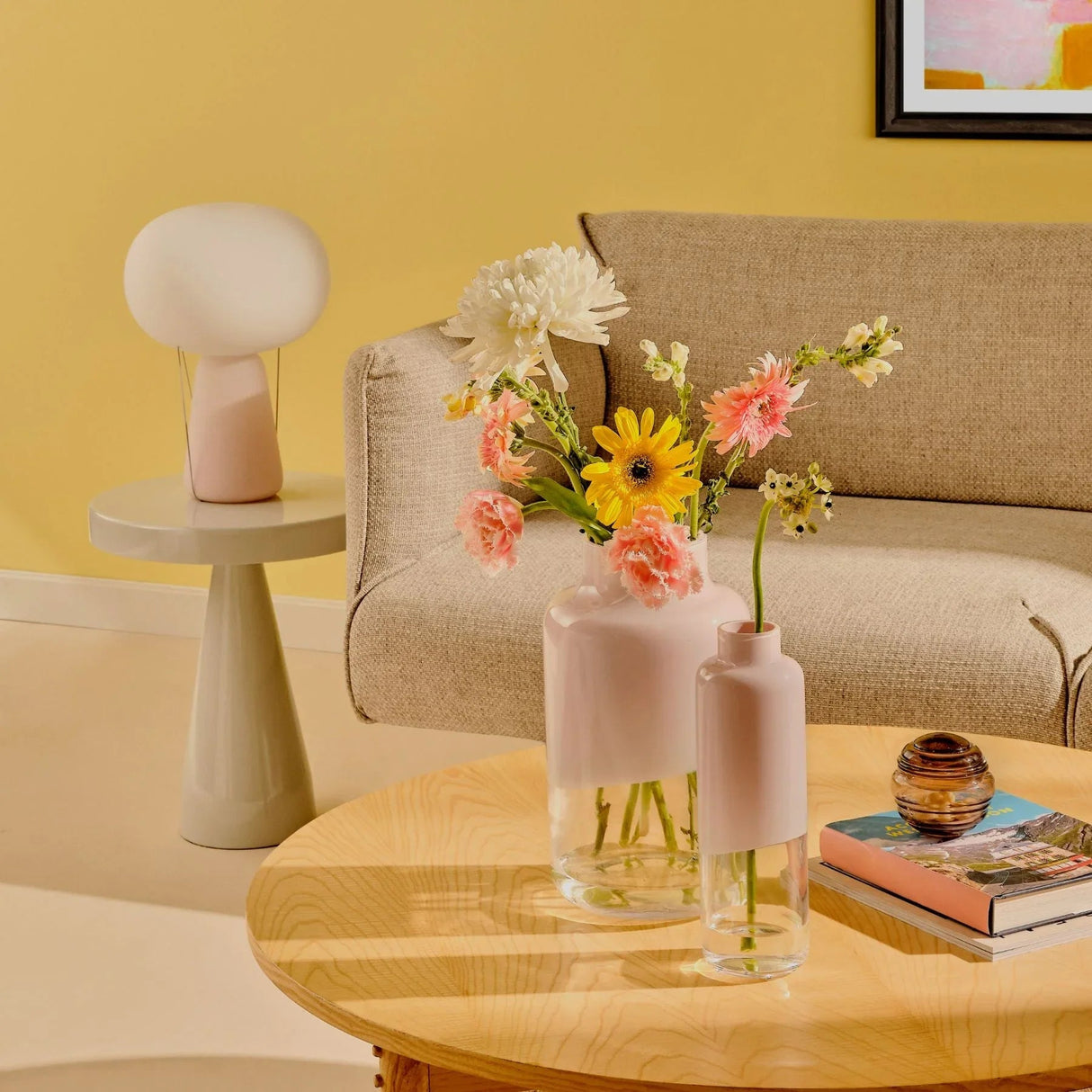 Magnolia Vase Medium
