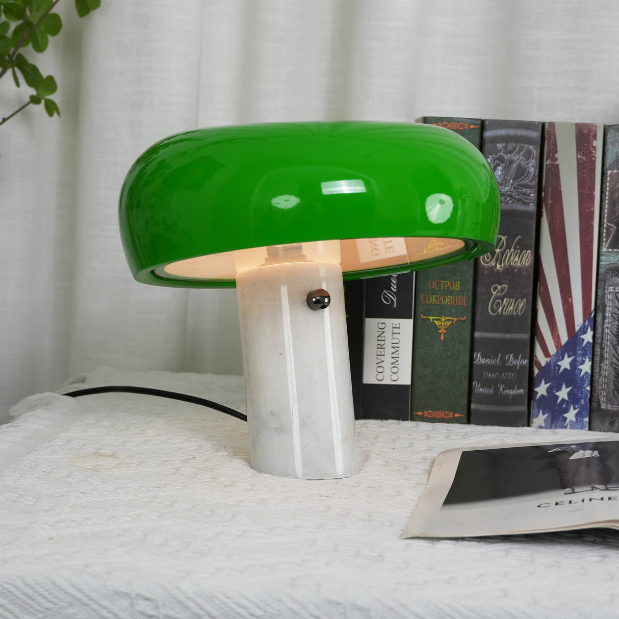 Marble Snoopy Glass Table Lamp