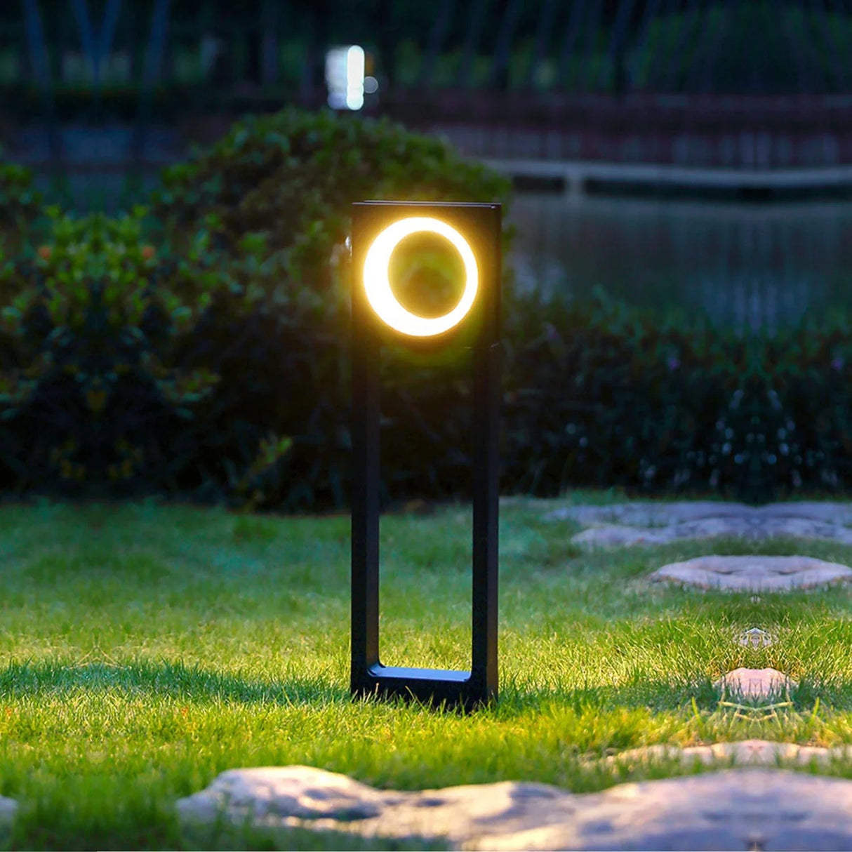 Modern Black Molde Garden Outdoor Light