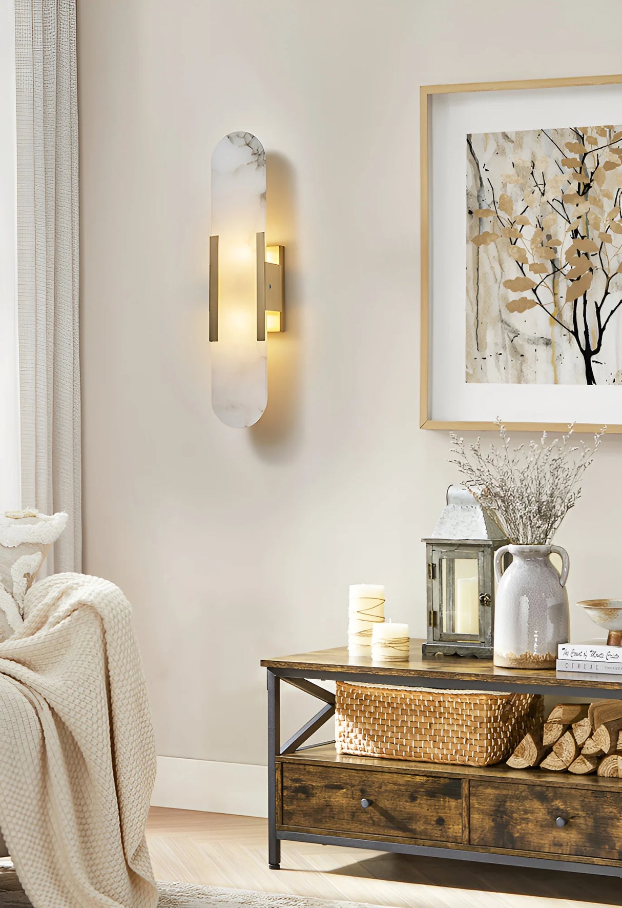 Oval Alabaster Melange Elongated Wall Lamp