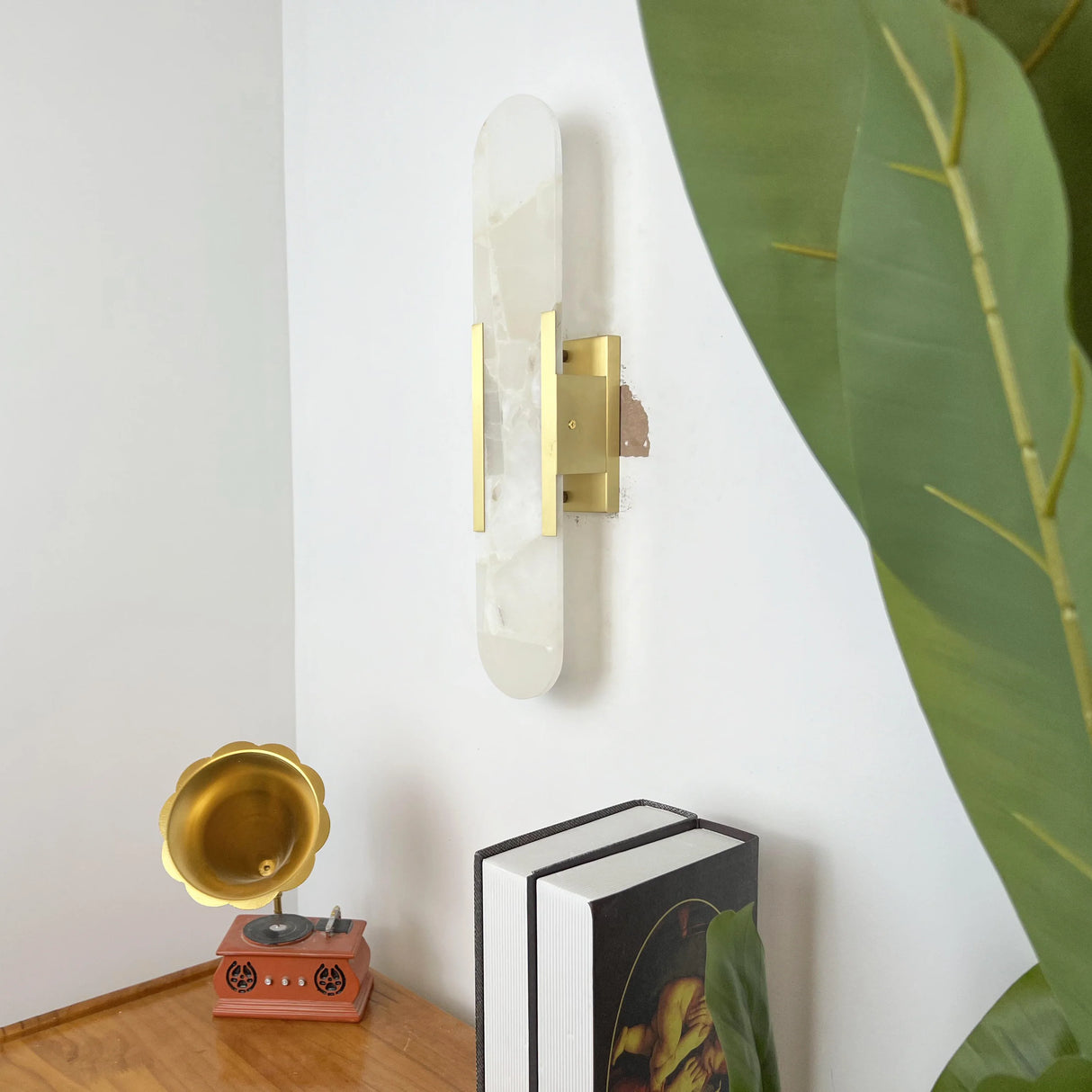 Oval Alabaster Melange Elongated Wall Lamp