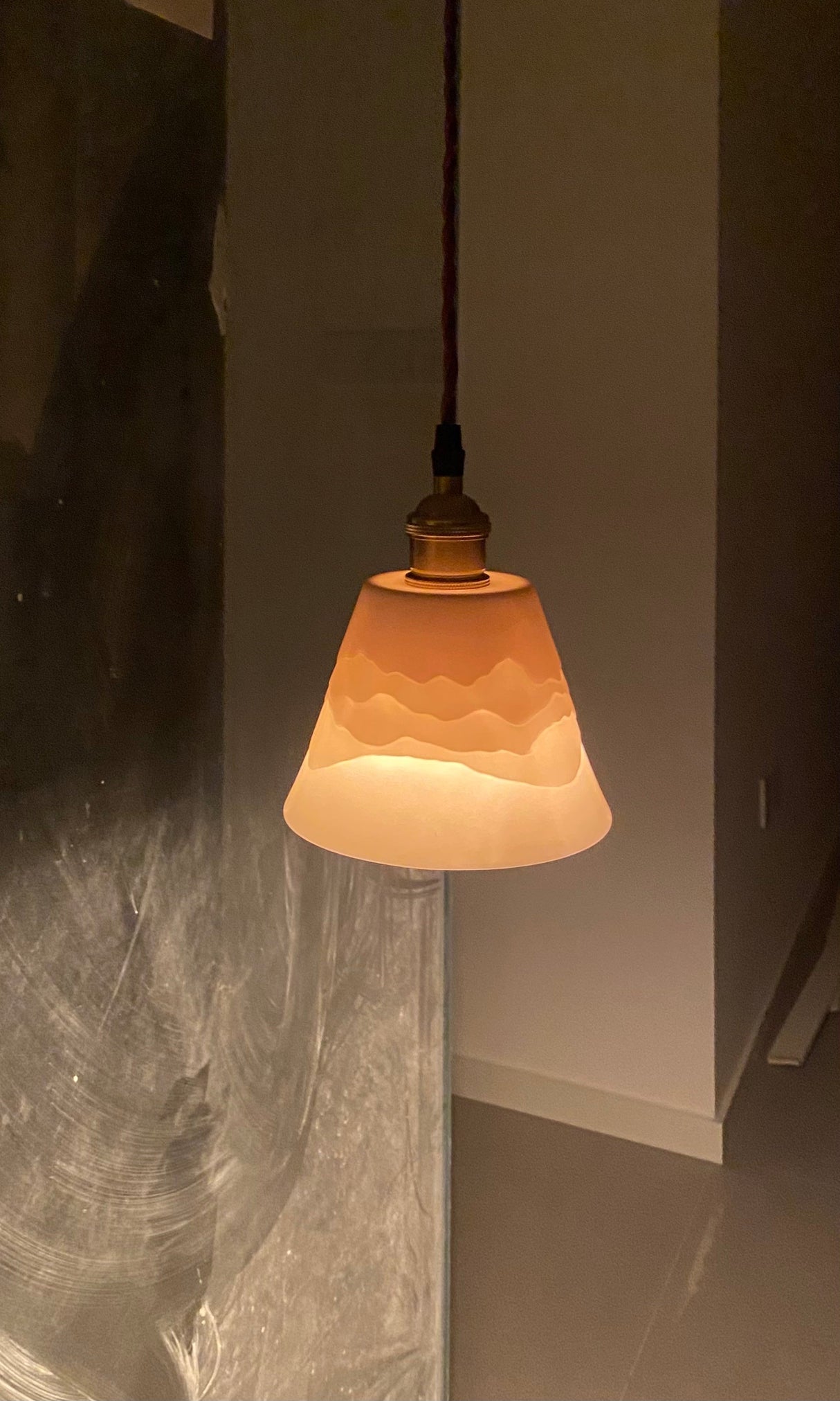 Mountains Shadow Ceramic Pendant Lamp