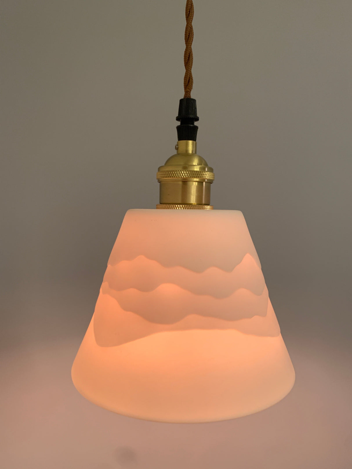 Mountains Shadow Ceramic Pendant Lamp