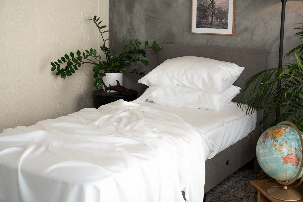 Kids TENCEL™ Sheet Set + Pillowcases