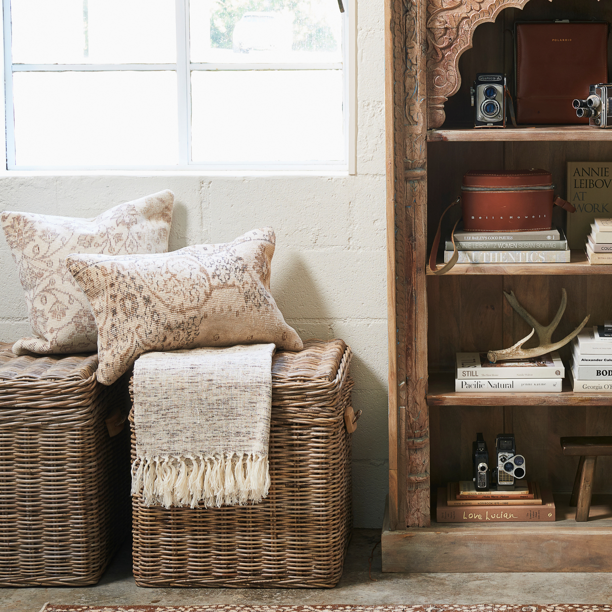 Blakely End Table Trunk