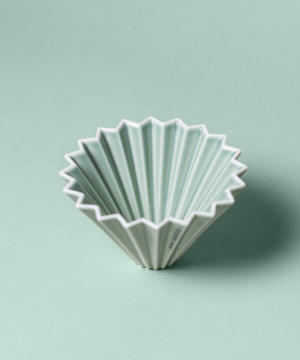 ORIGAMI Ceramic Dripper - Medium for 1-4 Cup Brewing