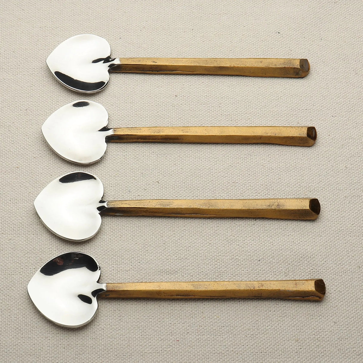 PLATEAU HEART SPOON 4 PC. SET