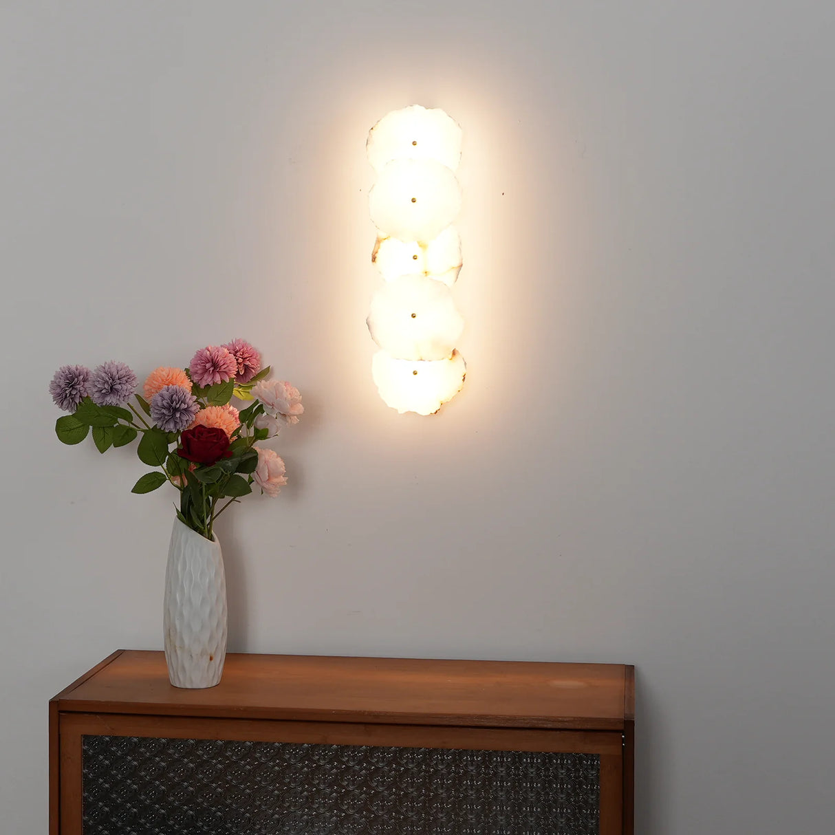 Petra Alabaster Wall Lamp