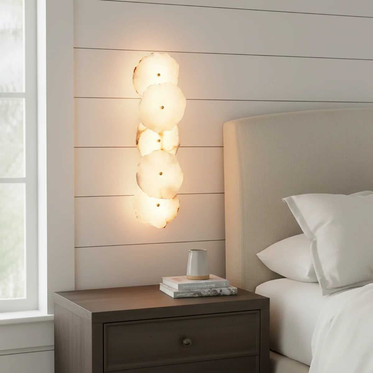 Petra Alabaster Wall Lamp