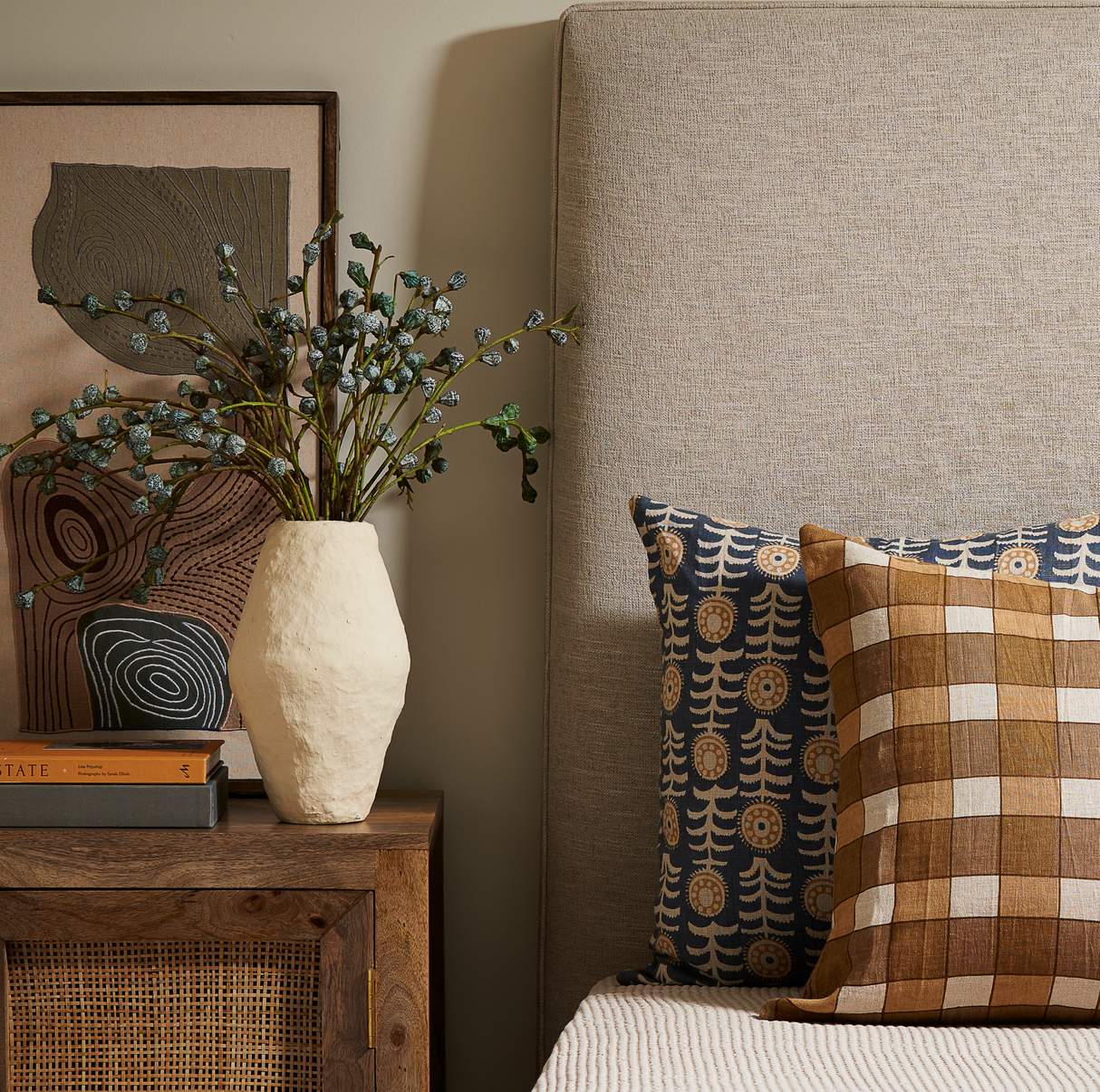 Paper Mache Fonda Vase - Small