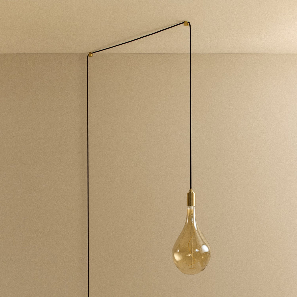 Voronoi III Plug-In Pendant in Brass