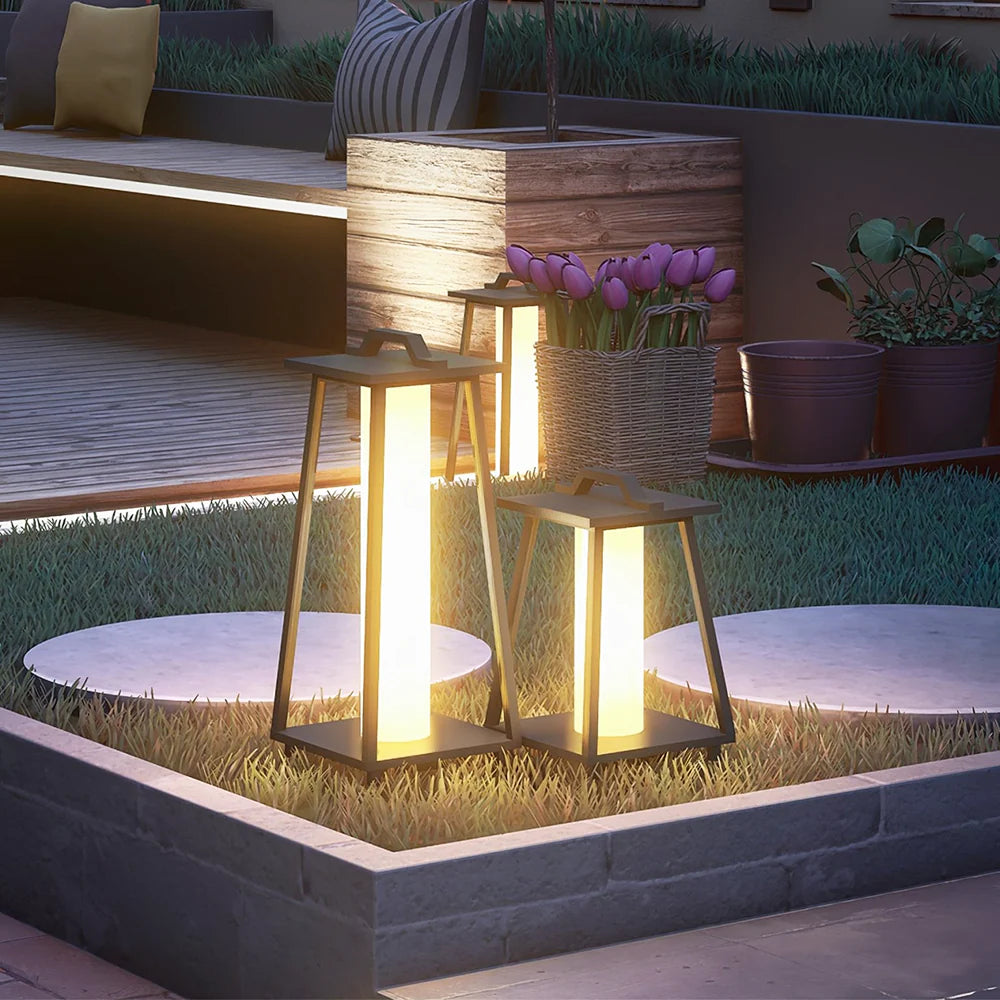 Portable Roam Landing Outdoor Light