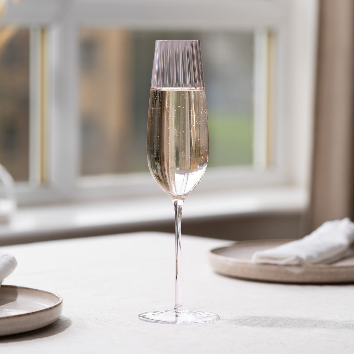 Round Up Dusty Rose Set of 2 Sparkling wine glasses
