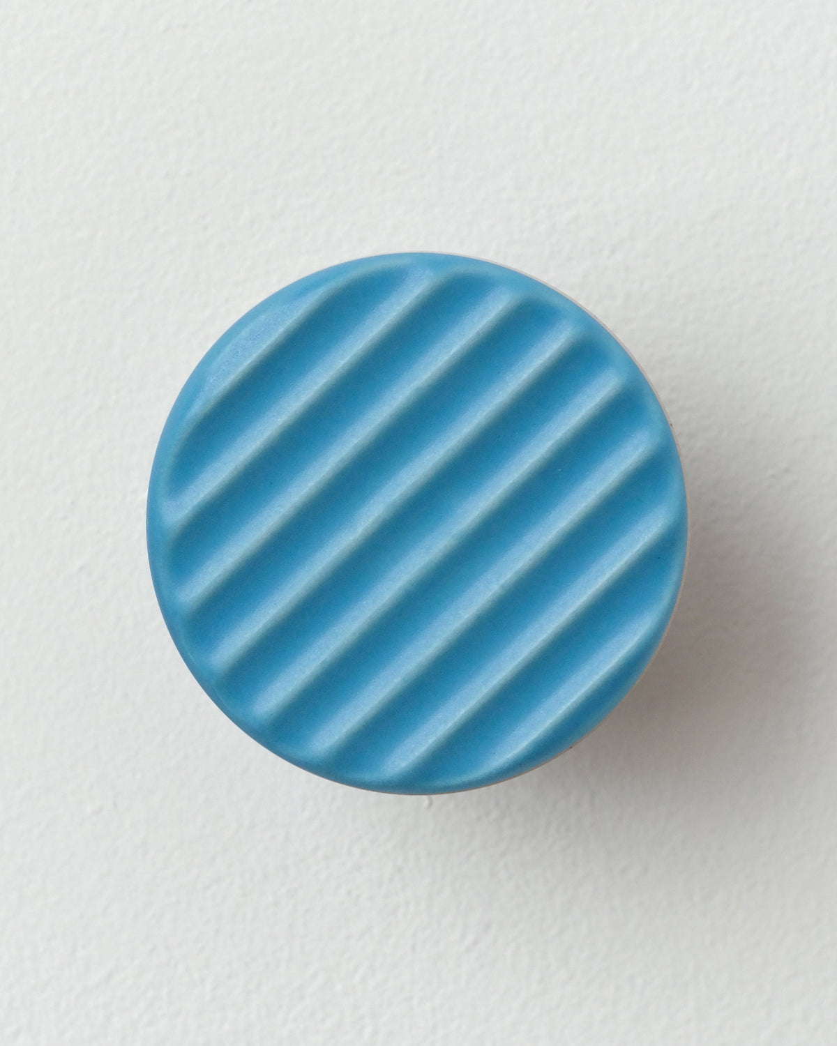 Sequence coat hook - Fluted