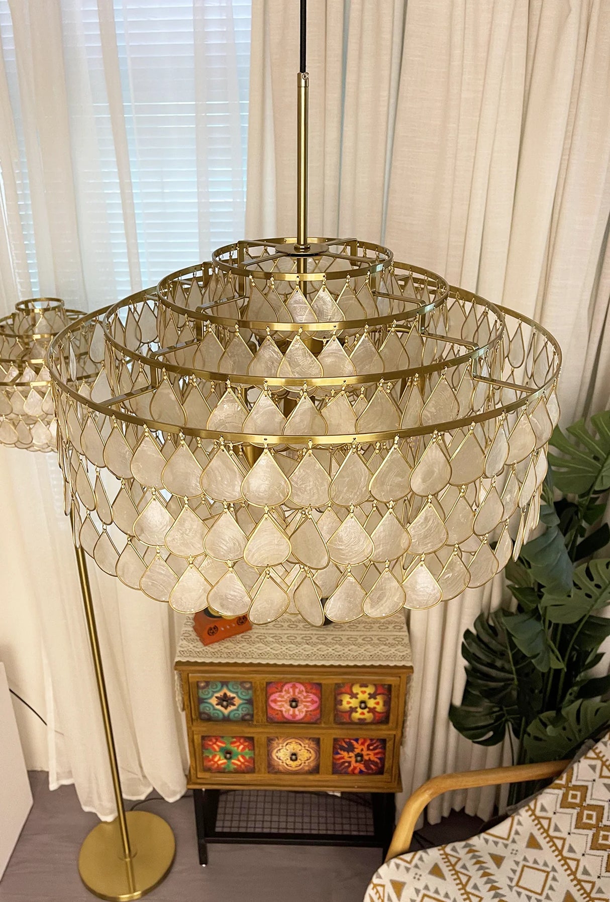 Teardrops Tiered Shell Pendant Light