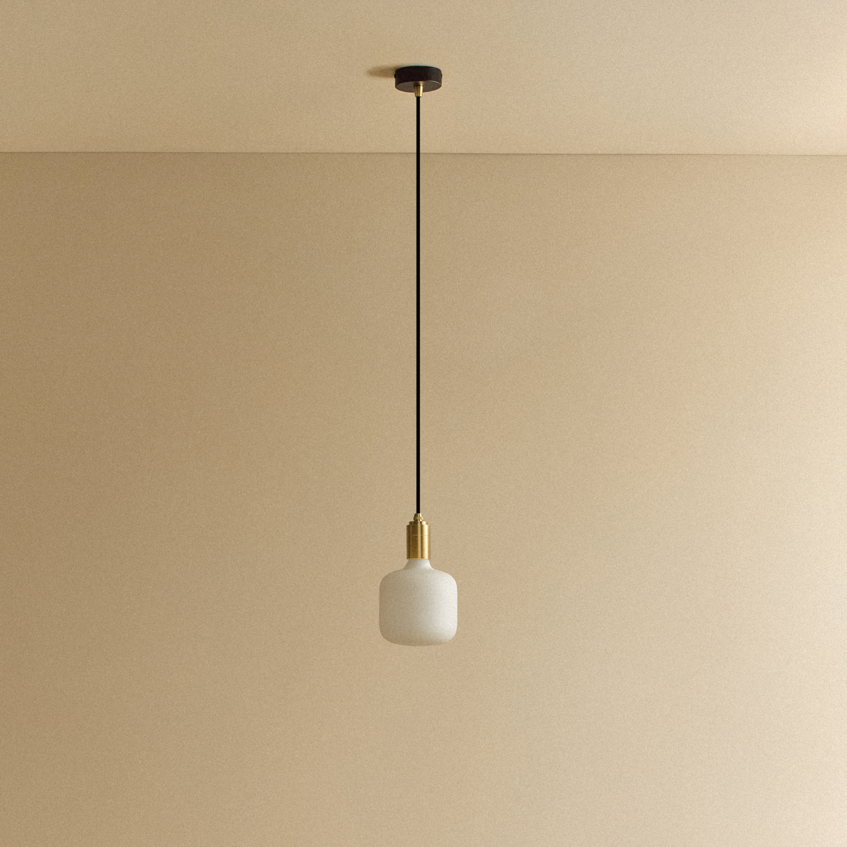 Oblo Pendant Light in Brass