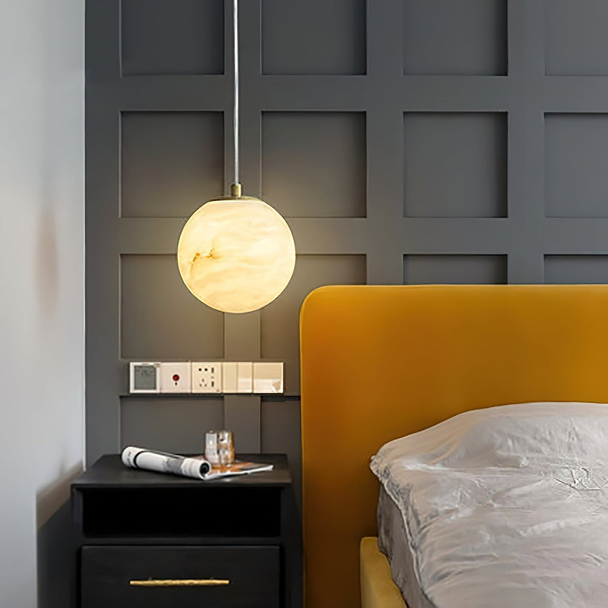 Sphaera Alabaster Pendant Light