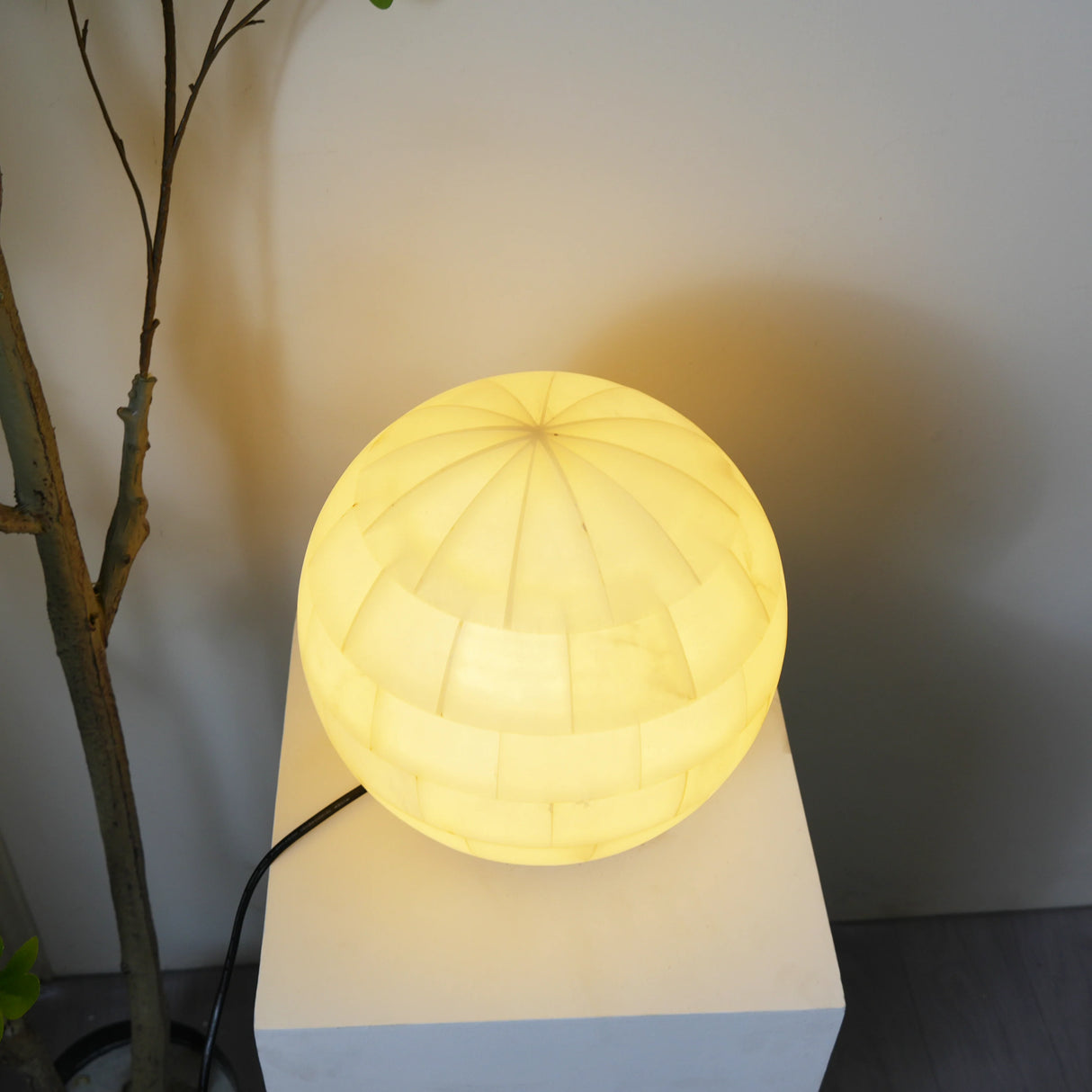 Spherical Alabaster Ball Table Lamp