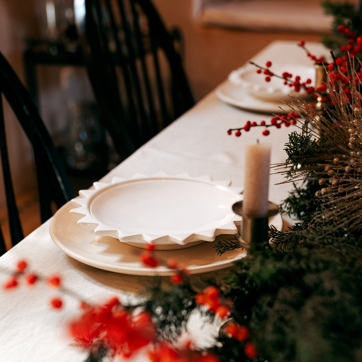 Apartment F Classic Dinner Plate