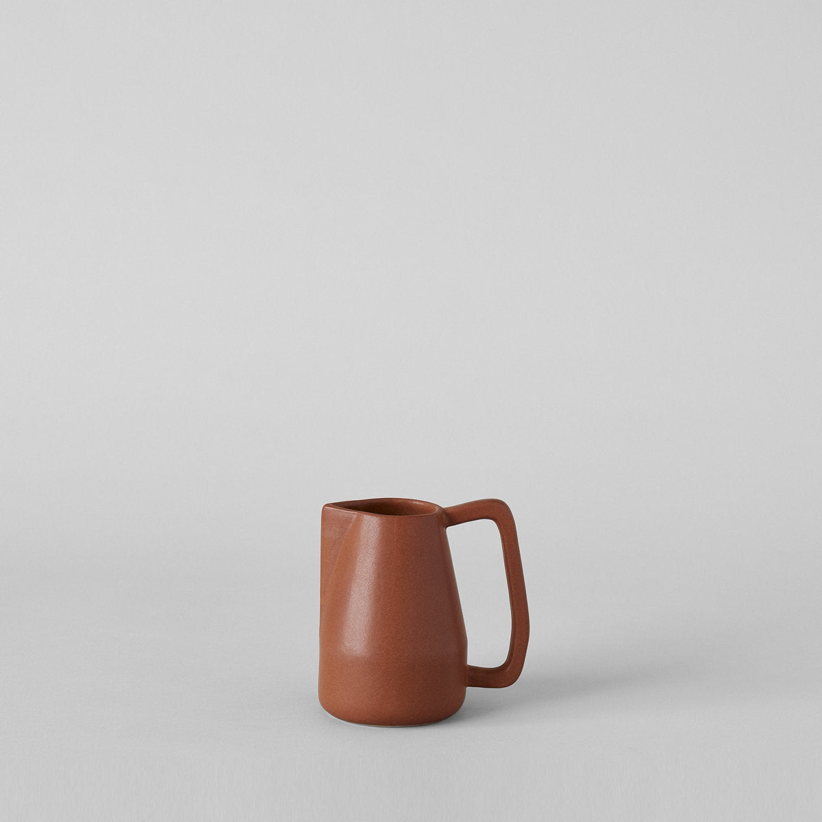 Brown Novah Pitcher