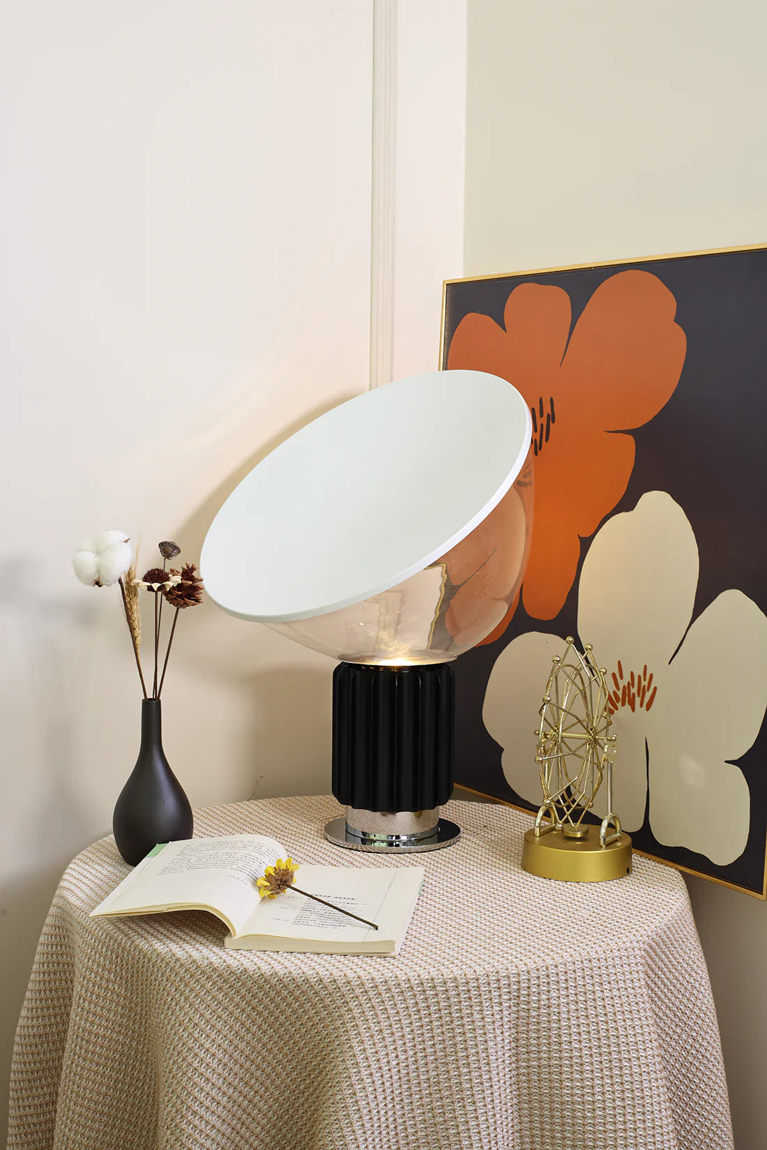 Taccia Glass Table Lamp