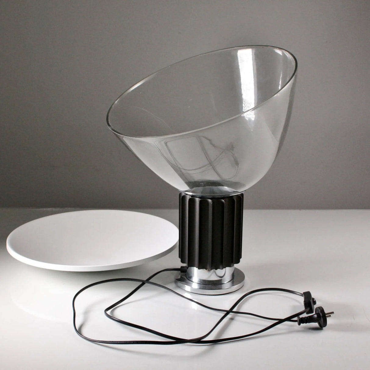 Taccia Style Table Lamp