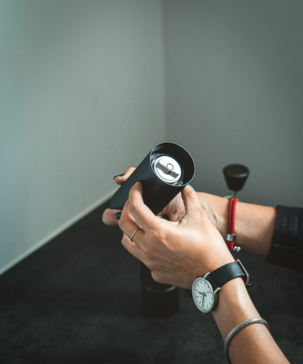 Timemore Chestnut X lite Professional Manual Grinder - 2 colors available