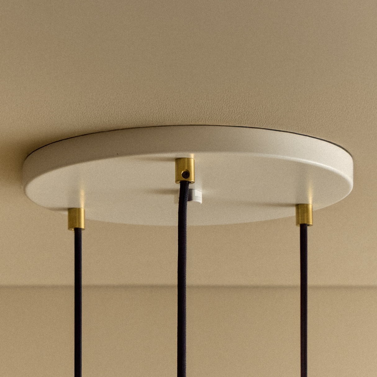 Triple Pendant in Brass + Sphere IV