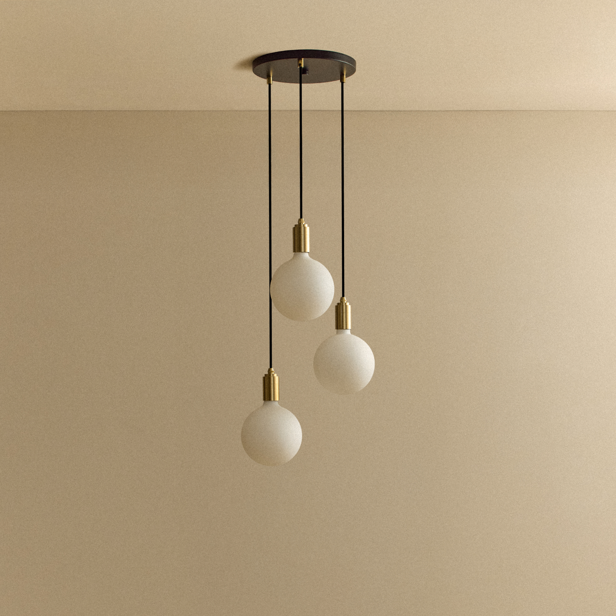 Triple Pendant in Brass + Sphere IV