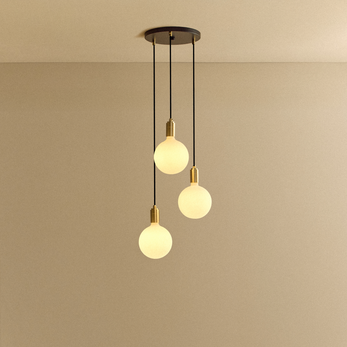 Triple Pendant in Brass + Sphere IV