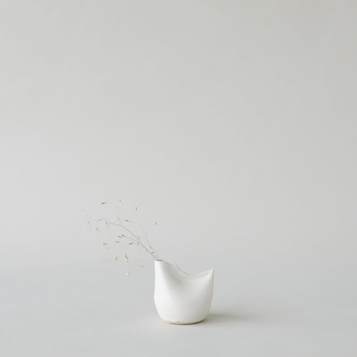 Bird Vase, White