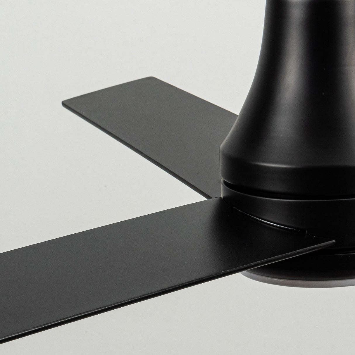 Vaczon 48" 3 Blades Flush Mount Ceiling Fan with Lighting and Remote Control