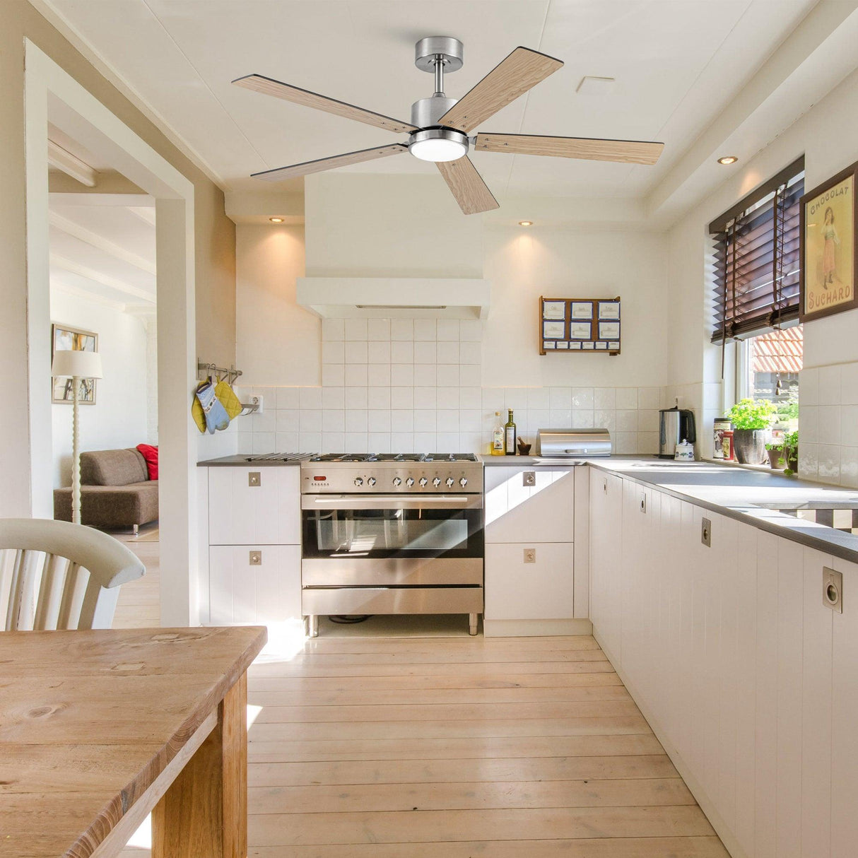 Vaczon 52" DC Motor Ceiling Fan with LED Lighting and Remote Control