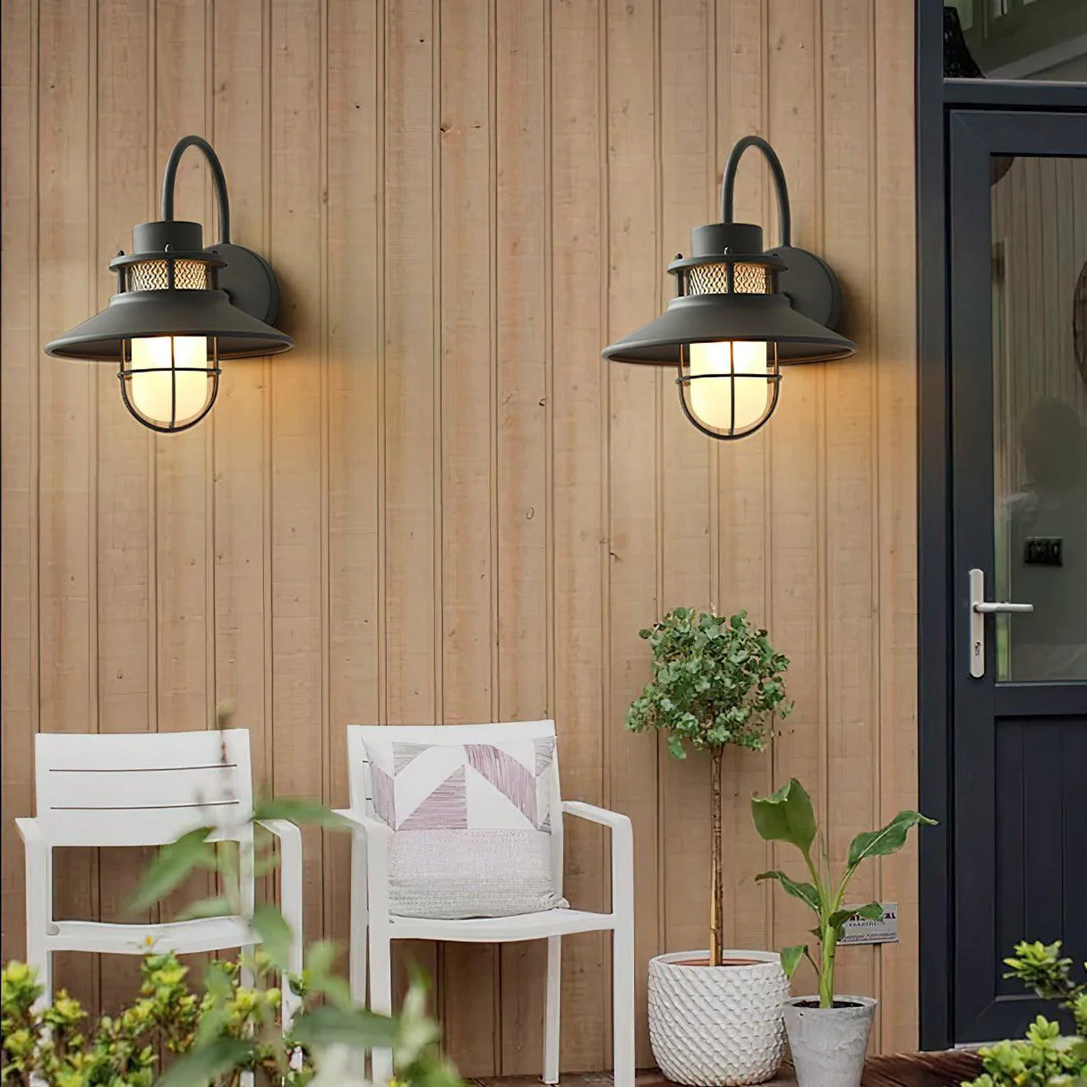 Vintage Felix Outdoor Wall Light